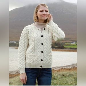 Aran Woolen Mills Irish Wool Cardigan Sweater, size S